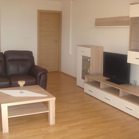 Apartments Jelicic セルツェ エクステリア 写真