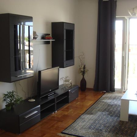 Apartments Jelicic セルツェ エクステリア 写真